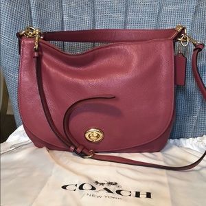 Coach Nomad Hobo In Glove Tanned  Leather